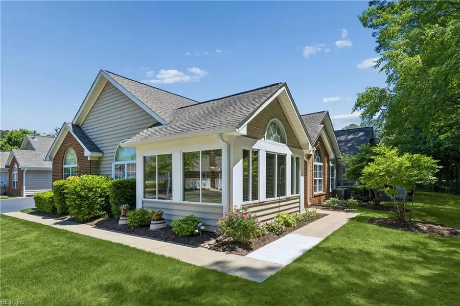 218 Rainbrook Way, Yorktown, VA 23692 - #3