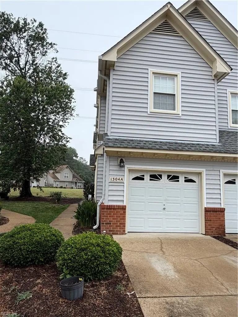 1304 Sand Bunker Arch #A, Chesapeake, VA 23320 - #1