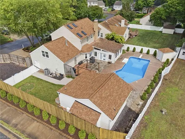 1000 Hollins College Court, Virginia Beach, VA 23455