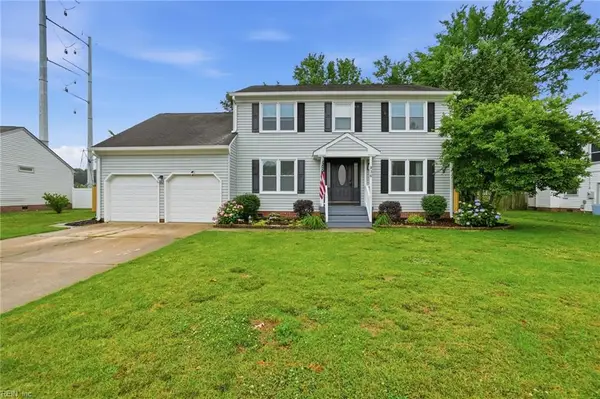 936 Saddleback Trail Road, Chesapeake, VA 23322