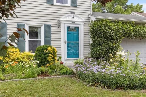 1956 Stillwood Lane, Virginia Beach, VA 23456