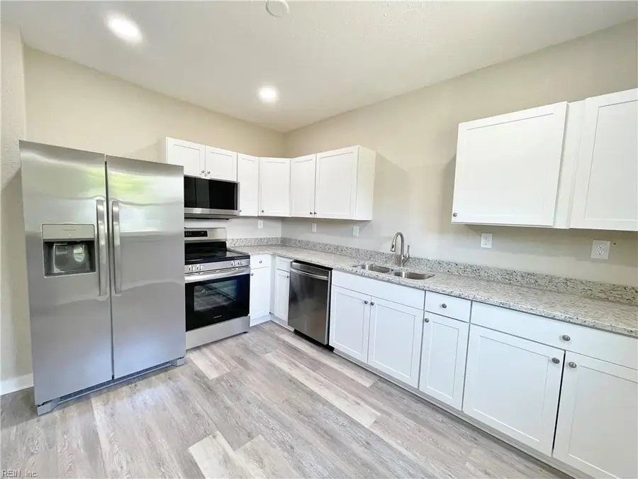 722 Rolfe Street, Hampton, VA 23661 - #3