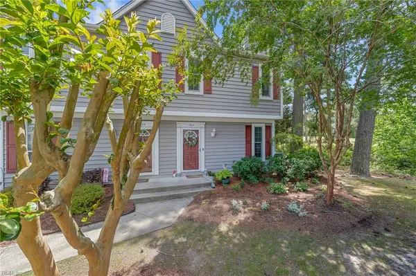 557 Englehard Drive, Virginia Beach, VA 23462