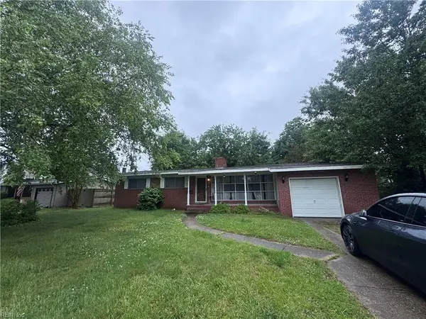 321 Caren Drive, Virginia Beach, VA 23452