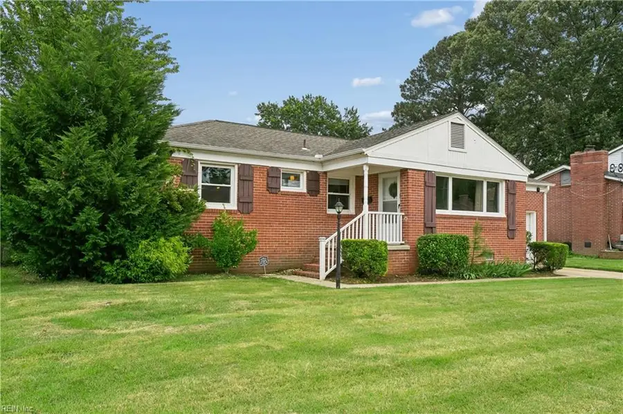 28 Brookfield Drive, Hampton, VA 23666 - #2