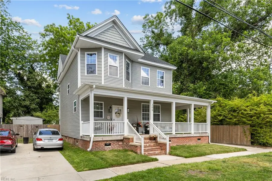 205 Cedar Street, Suffolk, VA 23434 - #2