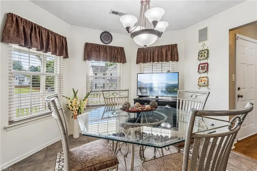 121 View Pointe Drive, Newport News, VA 23603 - #3