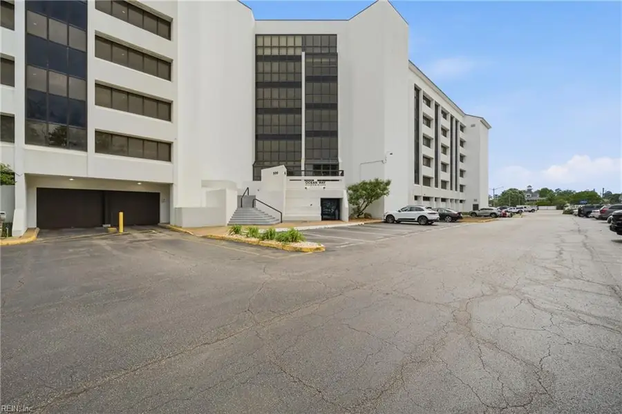 500 Winston Salem Avenue #503, Virginia Beach, VA 23451 - #3
