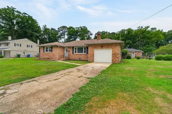 35 Green Court, Newport News, VA 23601