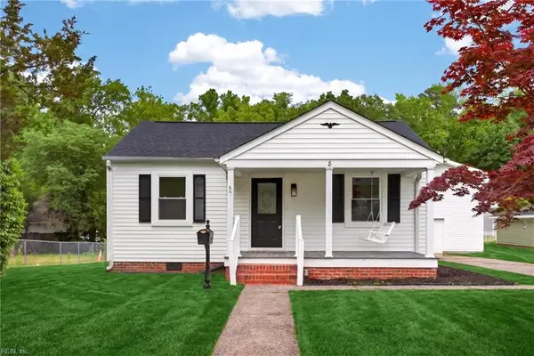 8 E Commodore Drive, Newport News, VA 23608