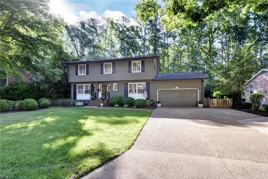 320 Parkway Drive, Newport News, VA 23606 - #2