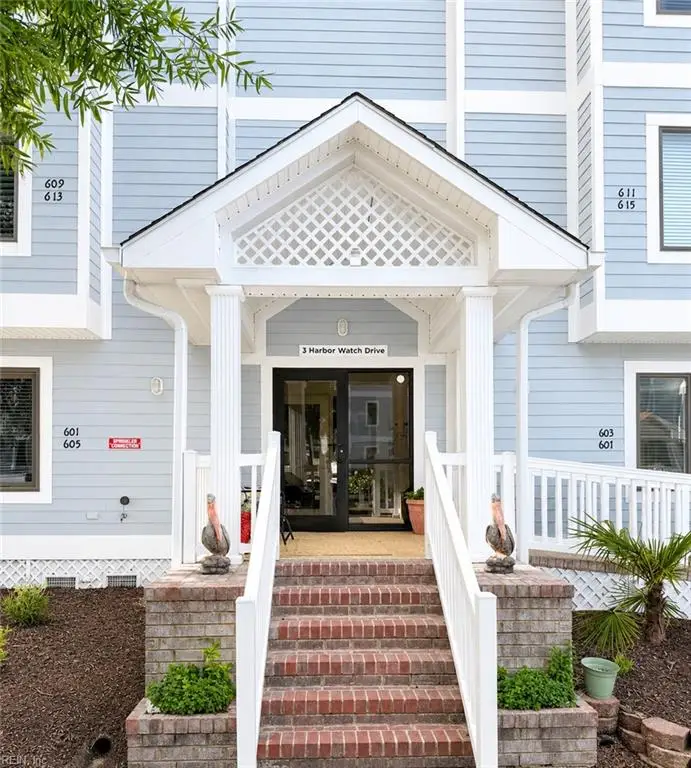 3 Harbor Watch Drive #613, Chesapeake, VA 23320 - #2