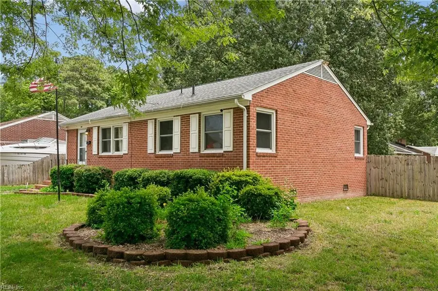 130 Albany Drive, Hampton, VA 23666 - #3