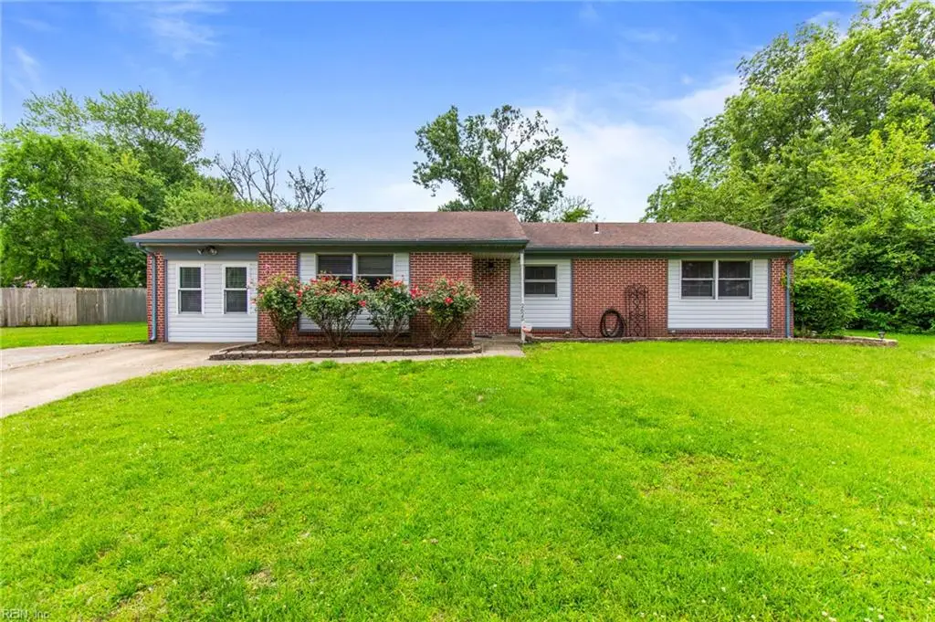 2625 N Nansemond Drive, Suffolk, VA 23435 - #1