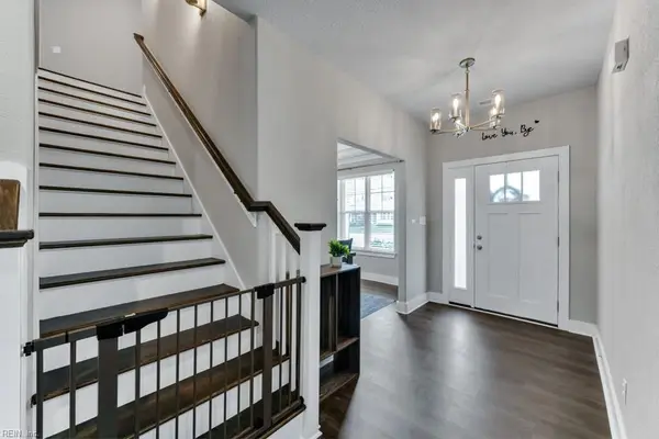219 Dunway Lane, Chesapeake, VA 23323