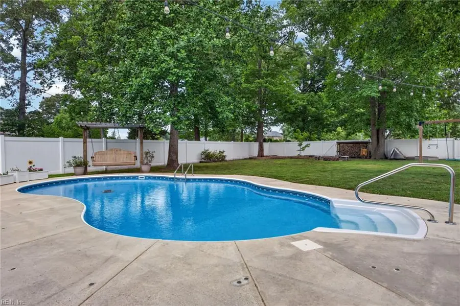 605 Oxbow Court, Chesapeake, VA 23322 - #3