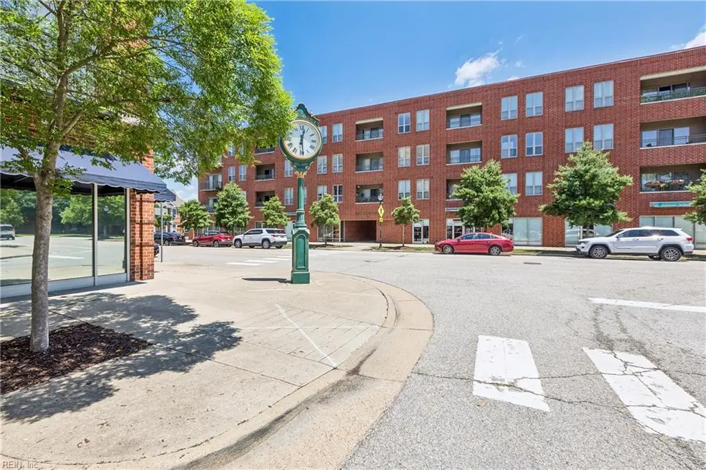 230 Nat Turner Boulevard #2007, Newport News, VA 23606 - #1