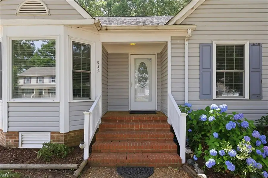 932 Lowry Place, Newport News, VA 23608 - #3