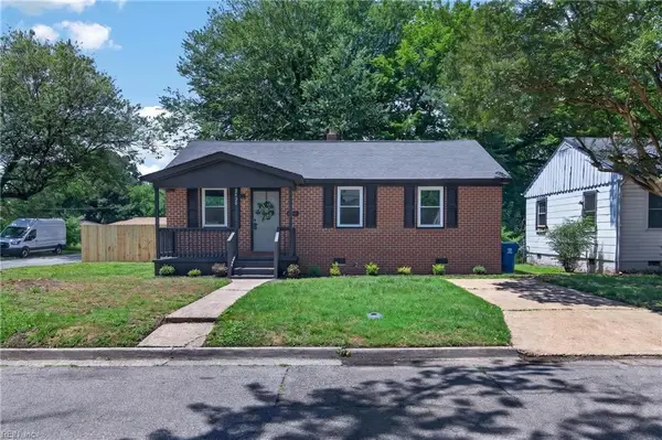 2420 Charleston Avenue, Portsmouth, VA 23704