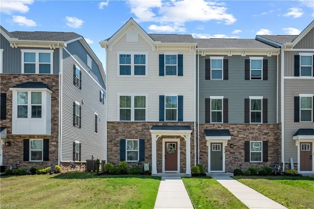 124 Fishermans Way, Poquoson, VA 23662 - #1