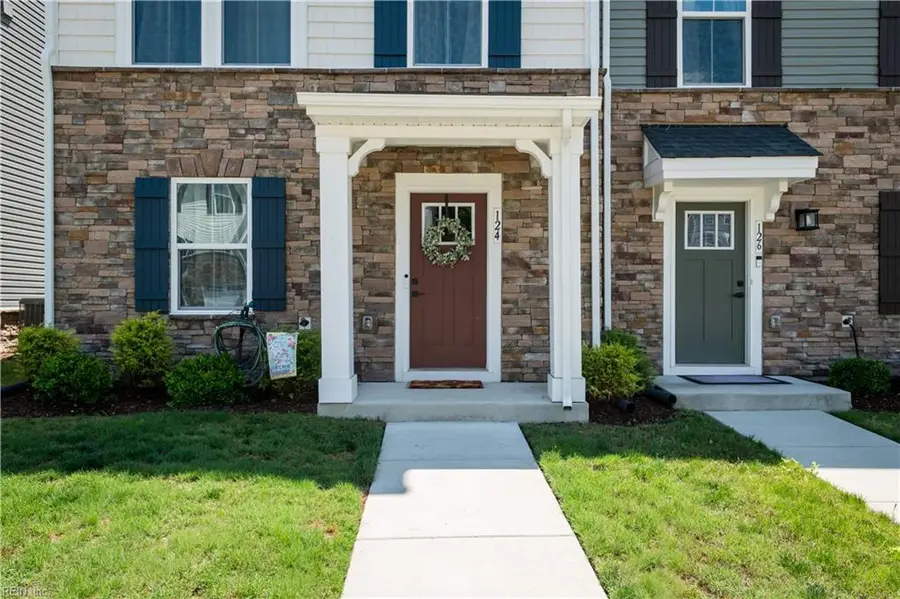 124 Fishermans Way, Poquoson, VA 23662 - #3