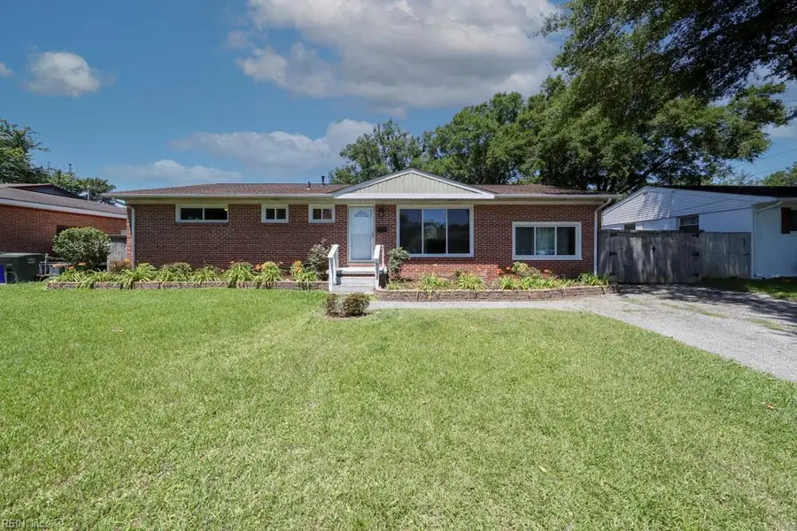 8033 Tarpon Place, Norfolk, VA 23518 - #2
