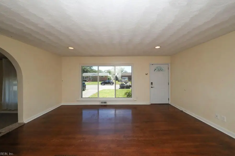 8033 Tarpon Place, Norfolk, VA 23518 - #3