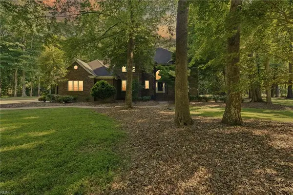 709 Forest Mills Road, Chesapeake, VA 23322