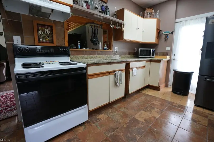 30191 Back Creek Road, Hacksneck, VA 23358 - #3