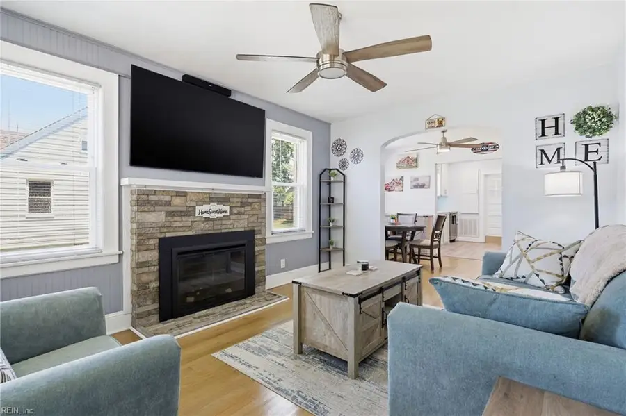 2724 Vimy Ridge Avenue, Norfolk, VA 23509 - #3