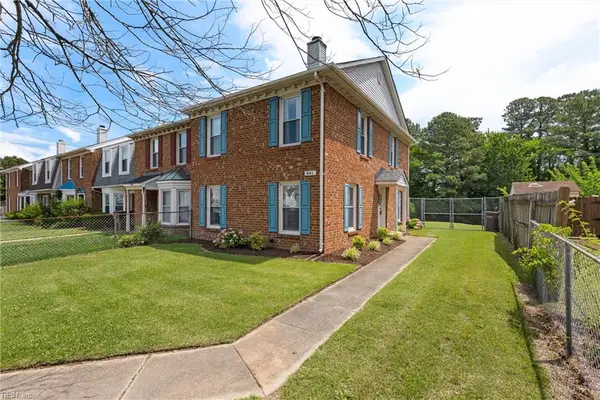 841 Sommerville Crescent, Chesapeake, VA 23320