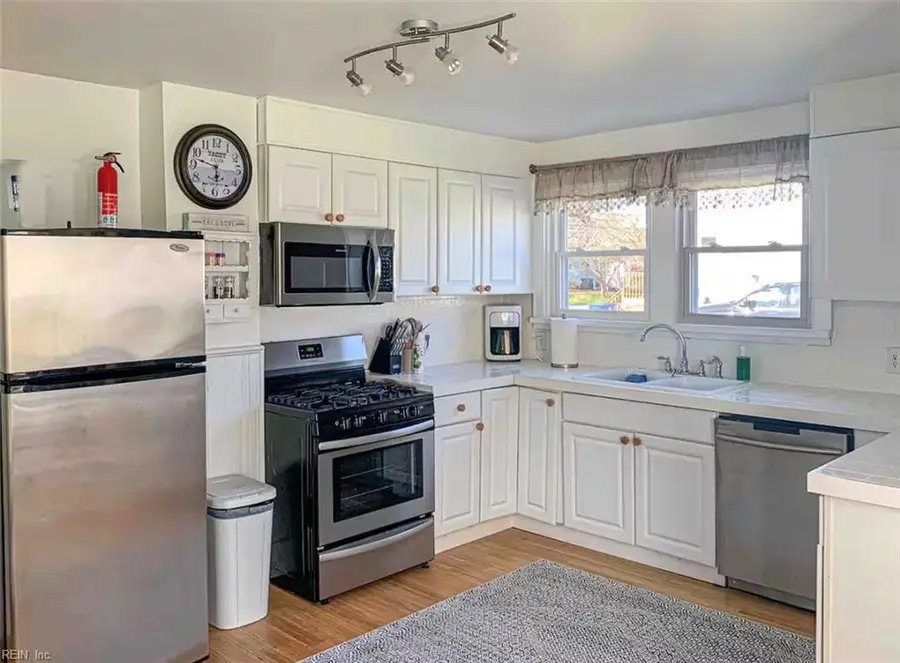 637 Madison Avenue, Cape Charles, VA 23310 - #2