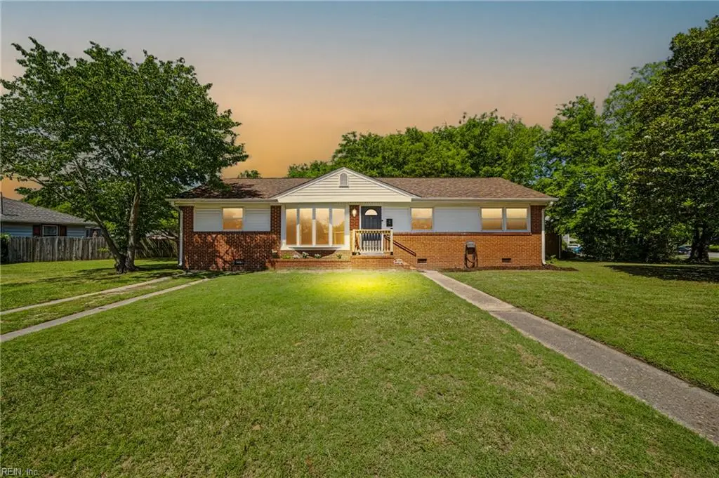 2 Lynnhaven Drive, Hampton, VA 23666 - #1