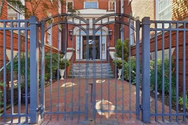 429 W York Street #3-D, Norfolk, VA 23510