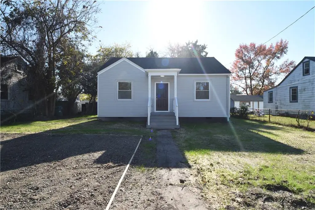 18 E Gilbert Street, Hampton, VA 23669 - #1