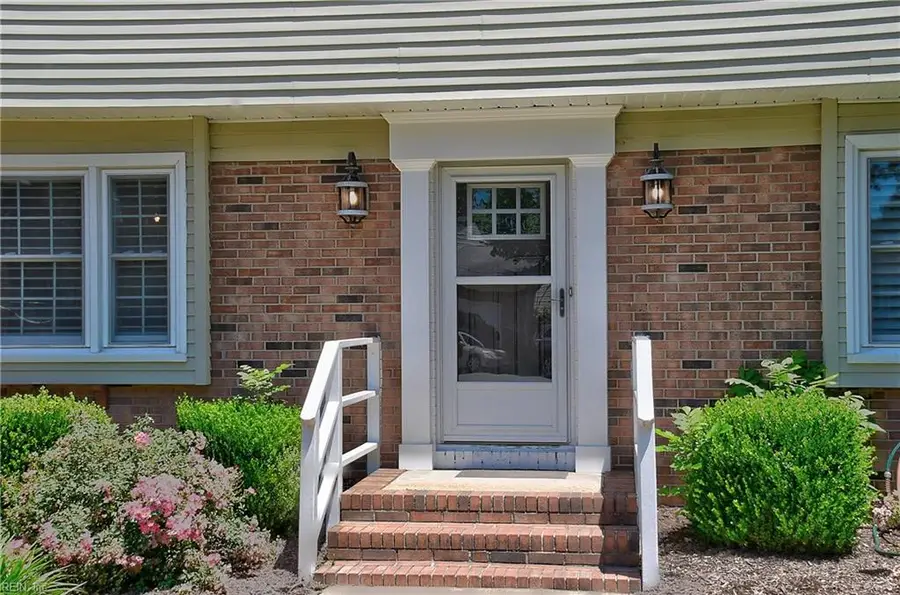 609 Pelham Place, Virginia Beach, VA 23452 - #3