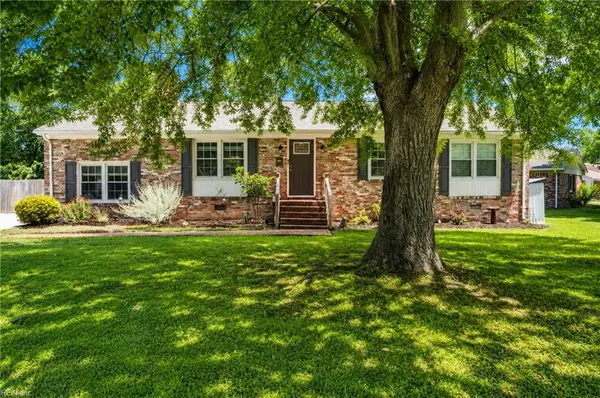 72 Arden Drive, Newport News, VA 23601