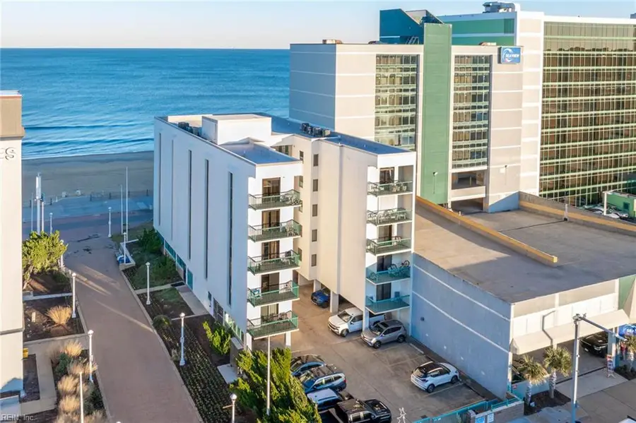 2113 Atlantic Avenue #4A, Virginia Beach, VA 23451 - #2