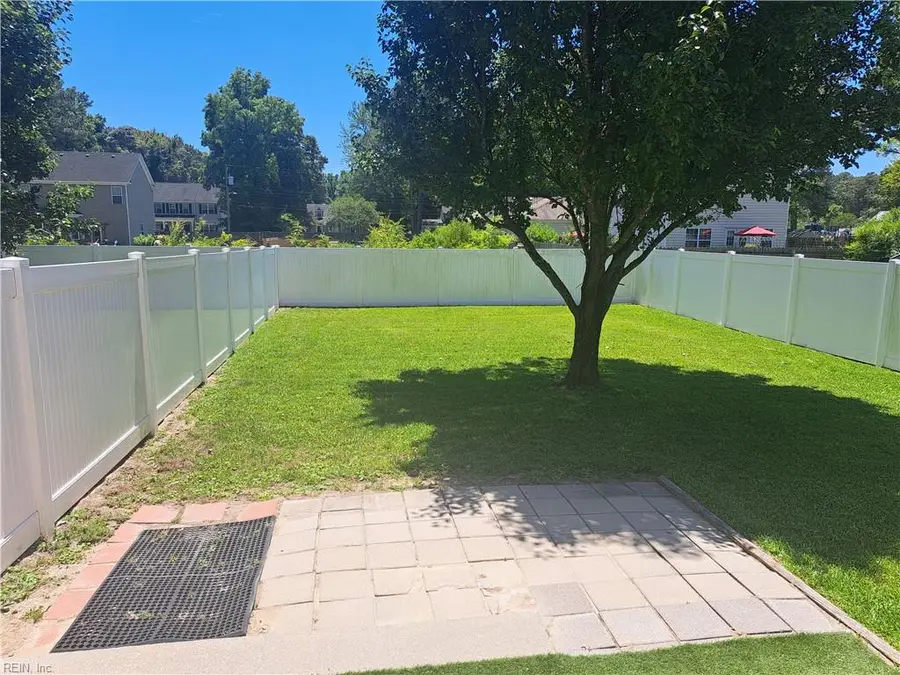 2223 Potters Road, Virginia Beach, VA 23454 - #2