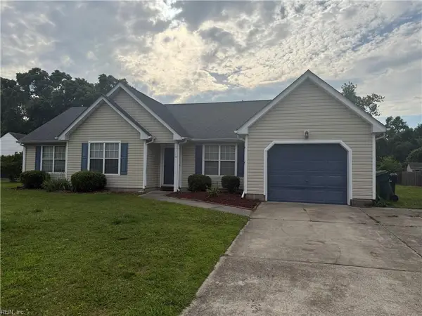 110 Woodlake Terrace, Suffolk, VA 23434