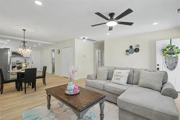 54 Cavalier Road, Hampton, VA 23669