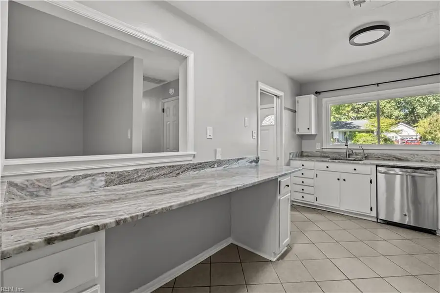210 E Chickasaw Road, Virginia Beach, VA 23462 - #3