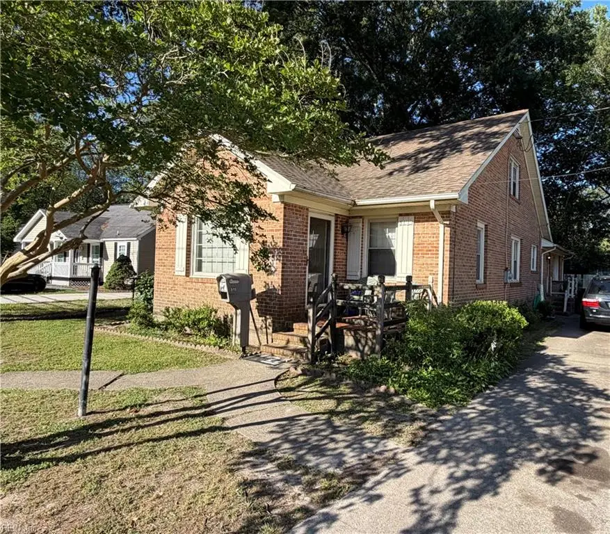511 Pretlow Street, Franklin, VA 23851 - #1