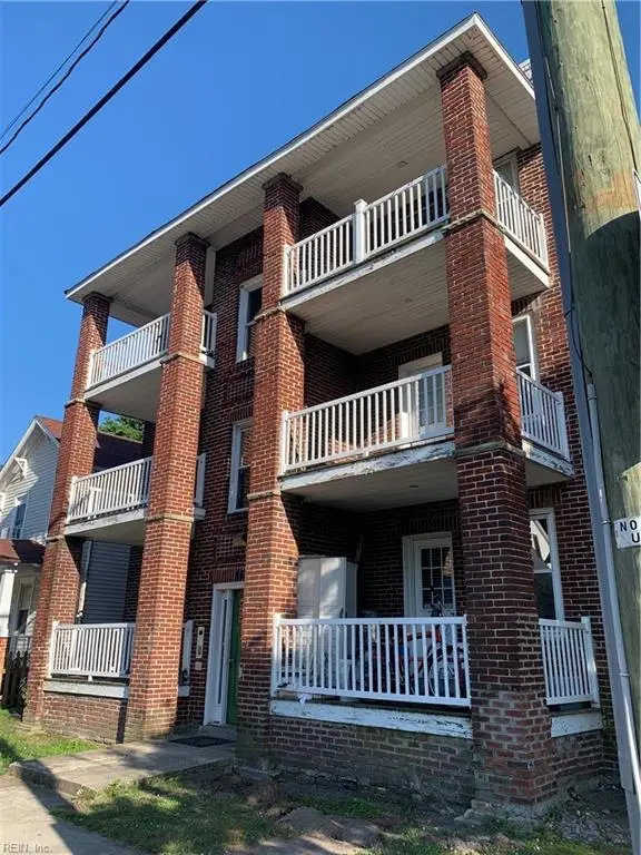 869 W 35th Street #4, Norfolk, VA 23508