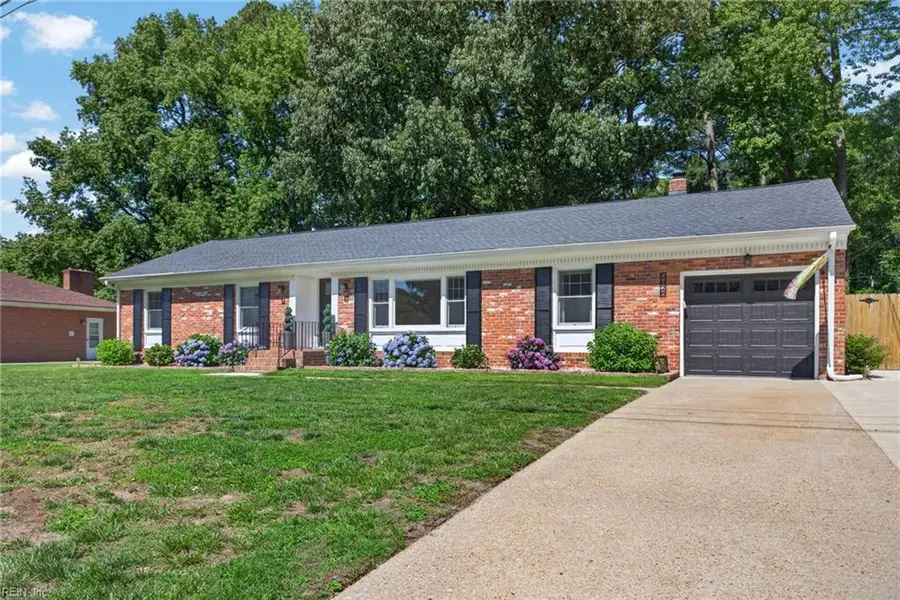 2828 Meadow Drive, Chesapeake, VA 23321 - #2