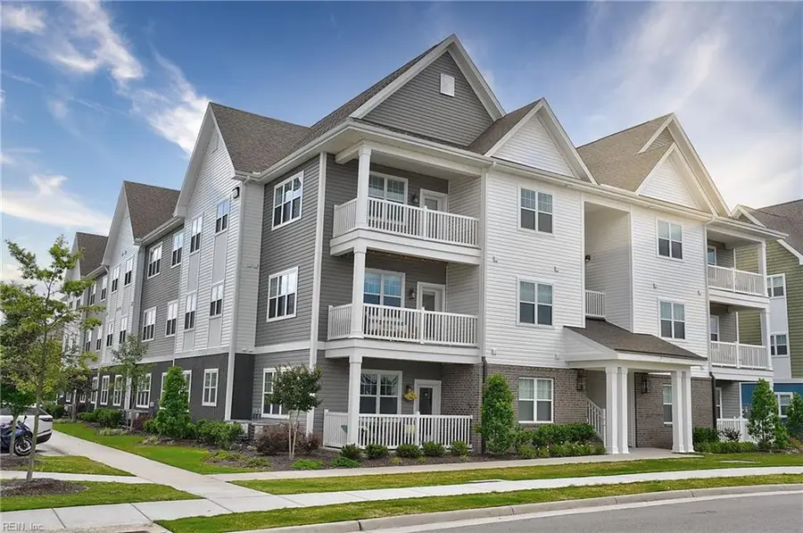 1733 Dromolin Drive #304, Virginia Beach, VA 23456 - #2