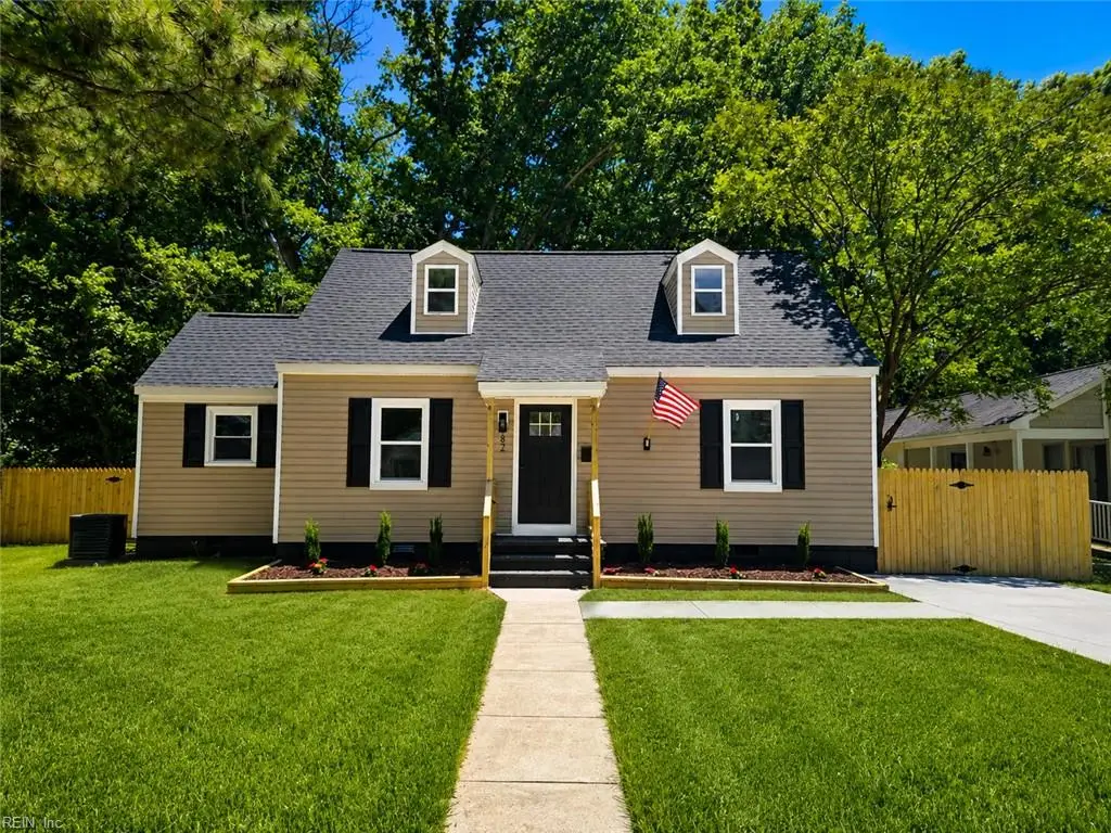82 Lakeside Drive, Newport News, VA 23606 - #1
