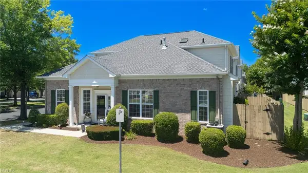 1534 Penton Mews #32, Chesapeake, VA 23320