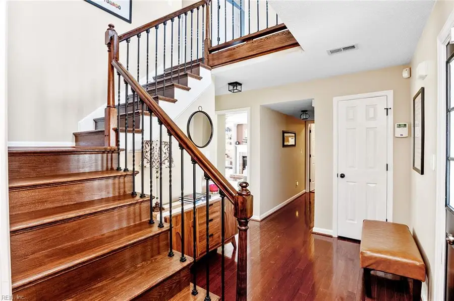 4 Mullins Court, Hampton, VA 23666 - #2