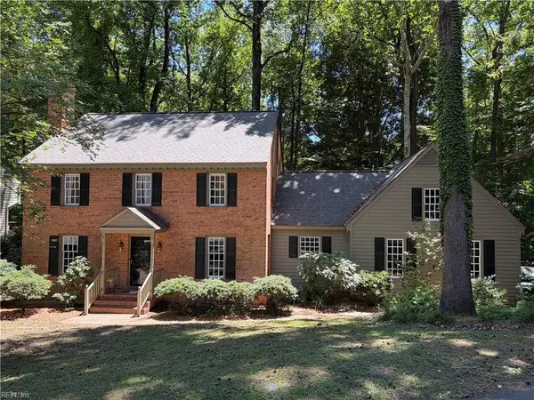 112 Barrett Place, Williamsburg, VA 23185